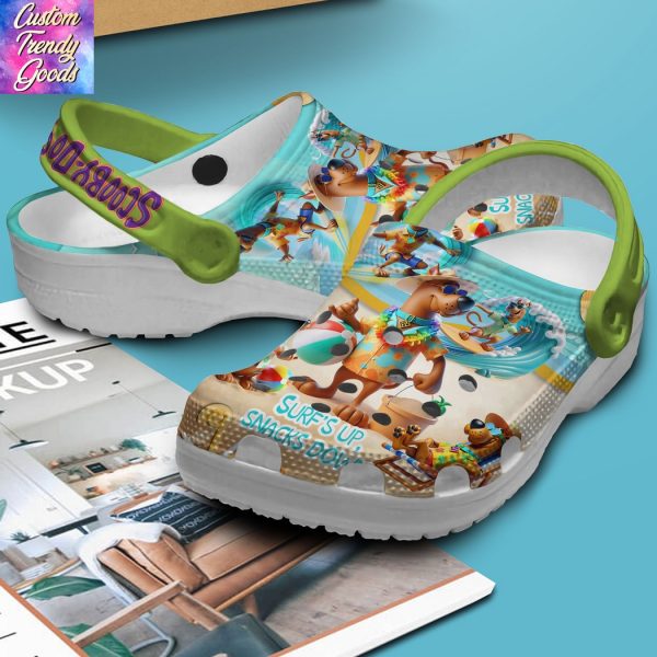 Scooby-Doo Cartoon Surfs Up Snacks Down Crocs